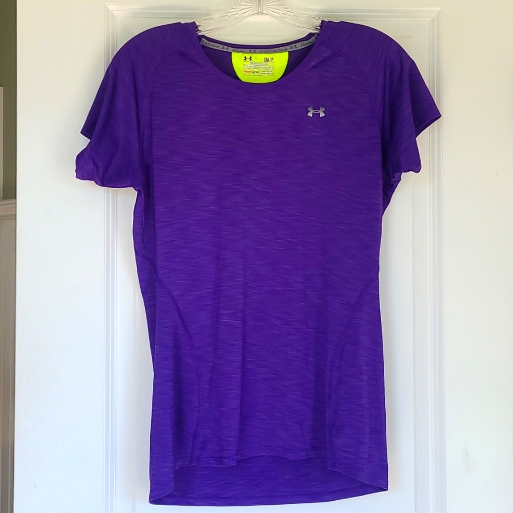 Under Armour Semi-Fitted workout shirt
